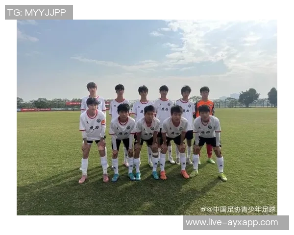 北京队在中国足协青少年足球锦标赛U15组中以3-0战胜上海队成功夺冠